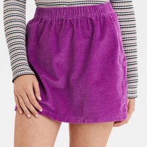 AE fuchsia pink corduroy mini skirt